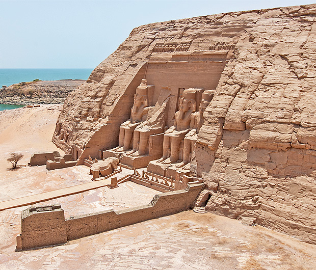 Abu simbel temple